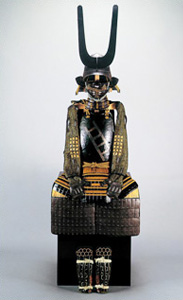 <皺革包昇梯子文仏二枚胴具足>真田宝物館蔵